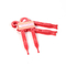 Czerwone kolorowe niestandardowe logo Plastikowe wieszaki na pasek do paska sprzętu dla koni z dwoma zębami